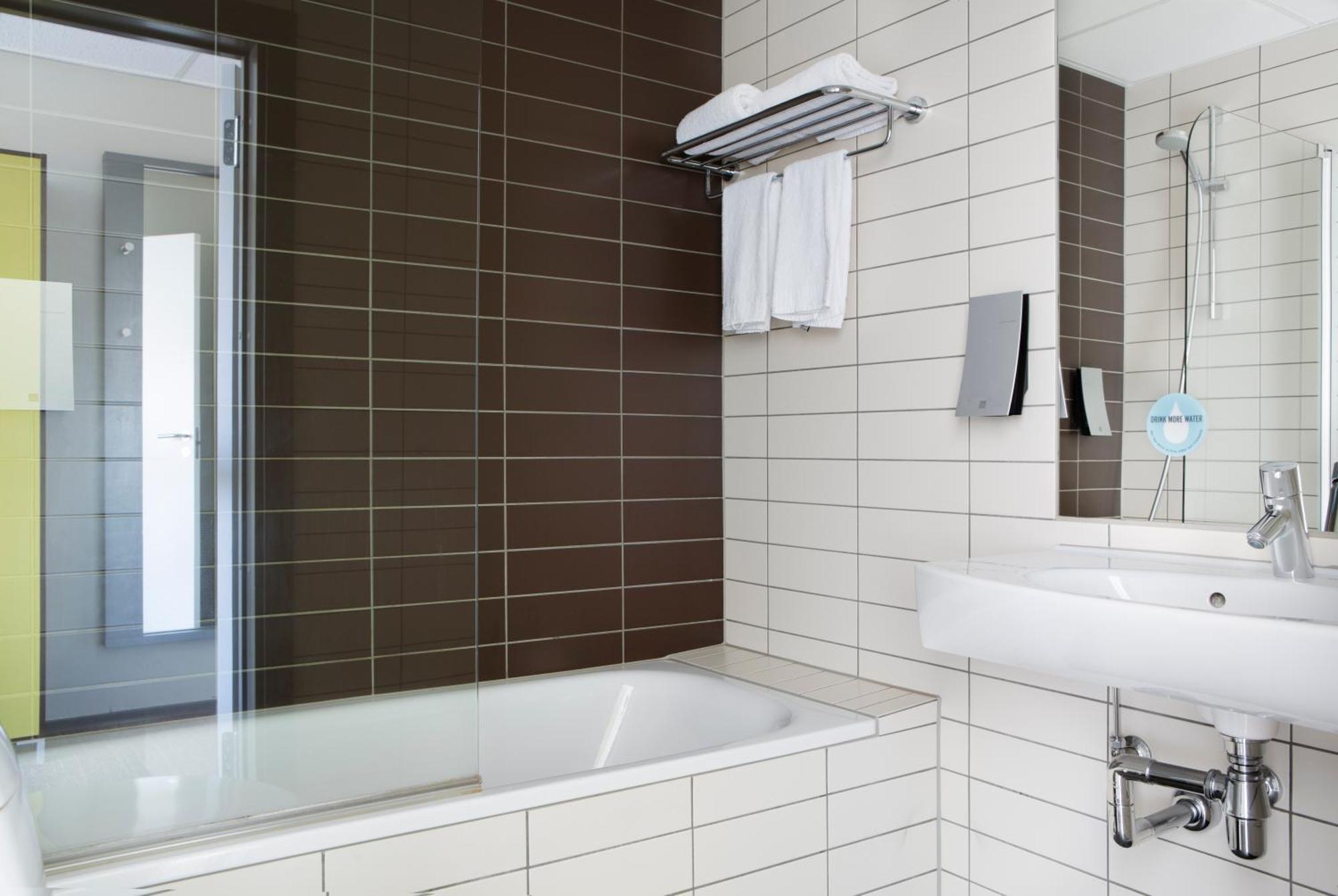Comfort Hotel קריסטיאנסאנד מראה חיצוני תמונה
